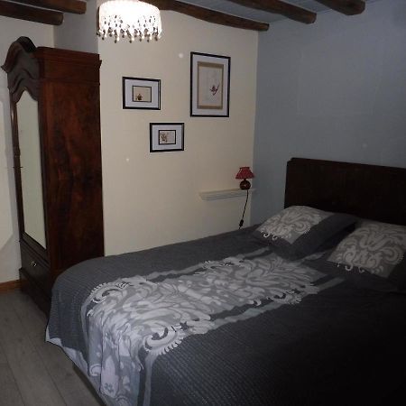 Chambre D'Hotes Des 3 Ifs Vernot Exterior photo