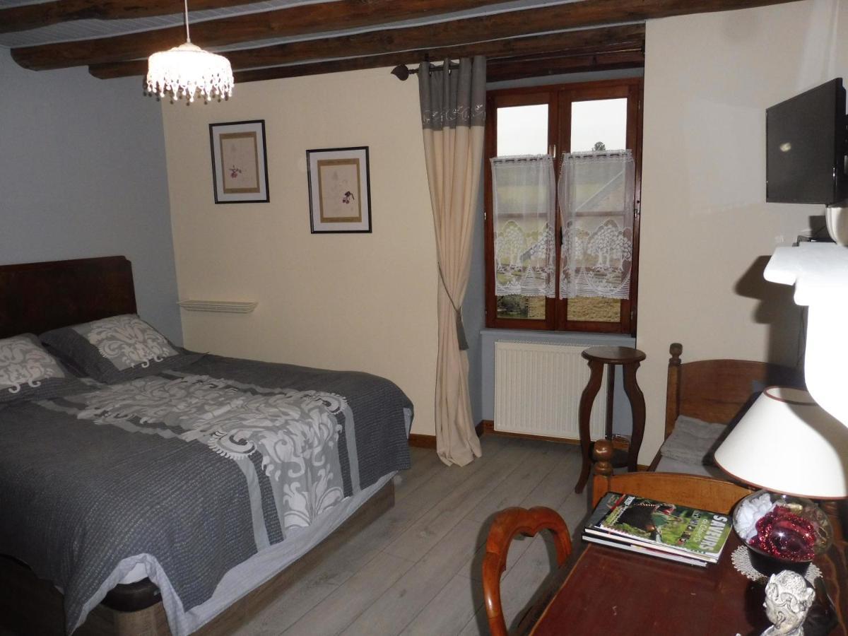 Chambre D'Hotes Des 3 Ifs Vernot Exterior photo